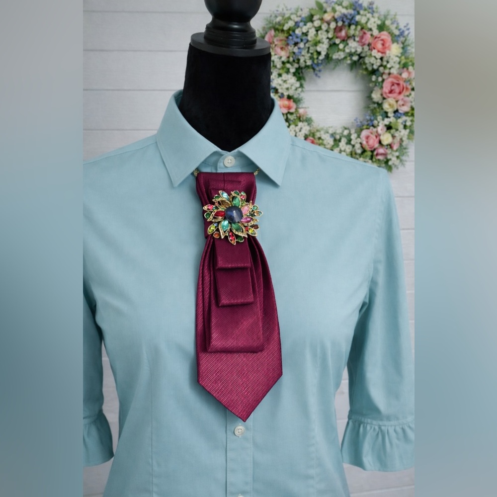 STUNNING Burgundy Wine Necktie Necklace w/Multi-Colored Stone Brooch &Chain OOAK